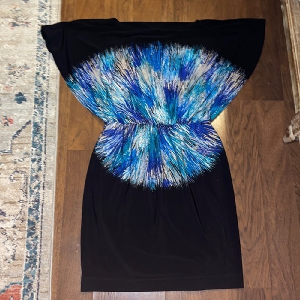Maggy London size ten - double lined dress